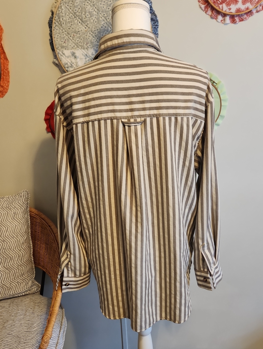 Striped Button-Up Shirt in Beige and White - Picture 3 of 6